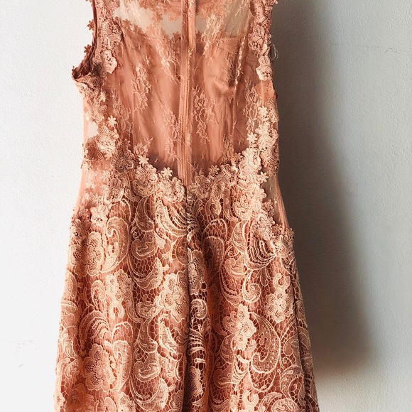 Pink Lace Cocktail dress. - Picture 3 of 5